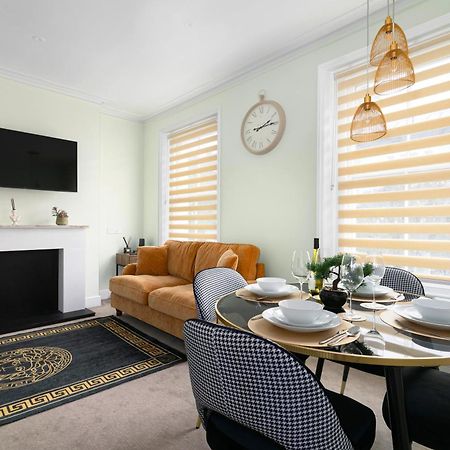 Cosy Flat 5 Min From Holland Park Station! London Apartment Exterior foto